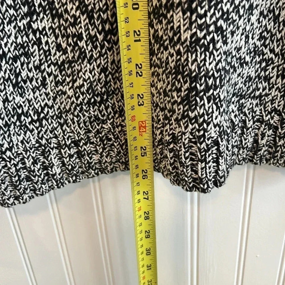 Chaps sweater black and white women size large soft 12% angora rabbit hair - Picture 10 of 11